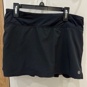 Lululemon skirt 6